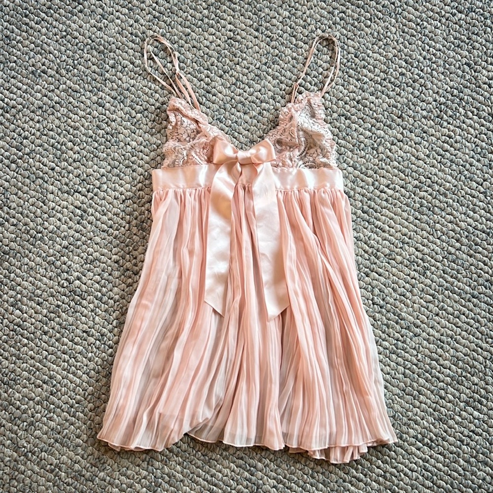 Victoria Secret Pink Pleated Babydoll Ribbon Bow Nightgown Lingerie